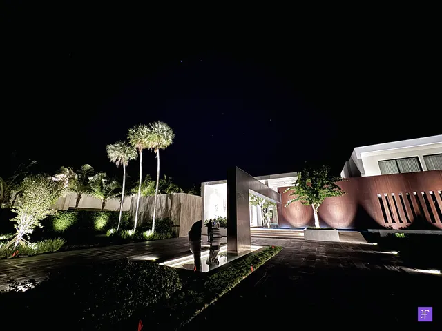 Arrecife 13 at night with landscape lighting